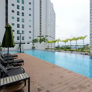Апартаменты Straits Garden Suites,, Джорджтаун